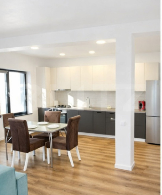 Apartament 2 camere, LUX, 60mp la casa, curte 40mp, langa Ae