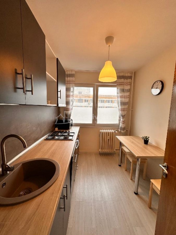 3 camere-Titan-Bd. Nicolae Grigorescu -4 min.Metrou Titan