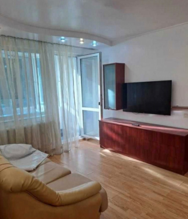 Apartament 2 camere de inchiriat, situat in zona Tomis Nord