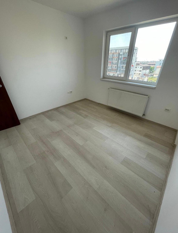 Apartament 3 camere\zona buna