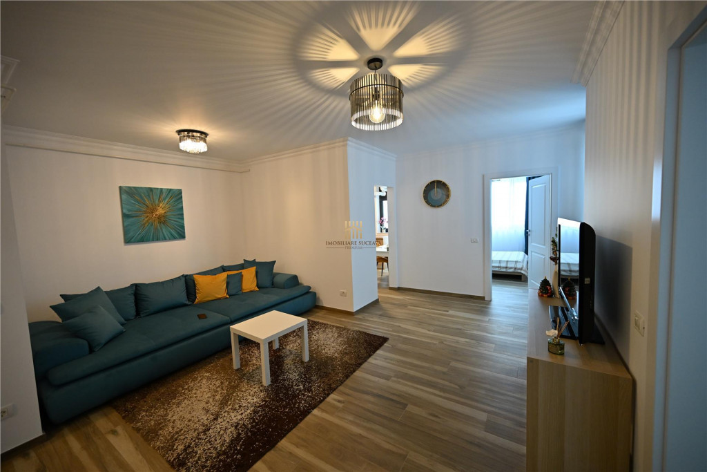 Apartament 3 camere cu Loc de Parcare De Inchiriat Suceava!