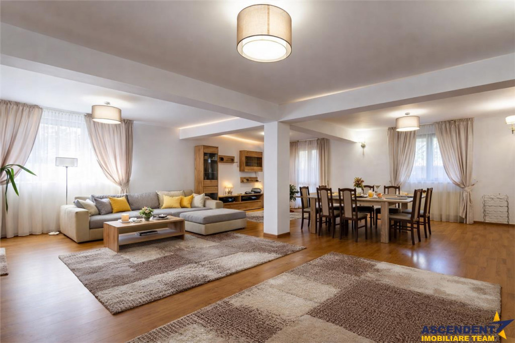 FILM! Rezidential sau investitional, teren extins, Tractorul