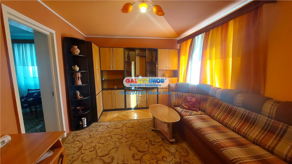 Apartament 3 camere de , zona Unirii, cu boxa!