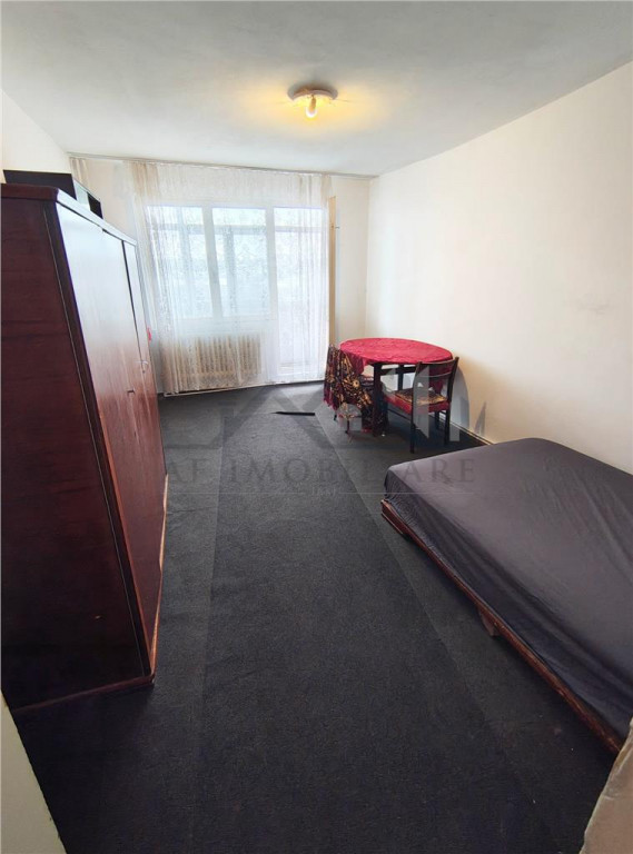 Apartament 3 camere 72mp Alexandru cel Bun