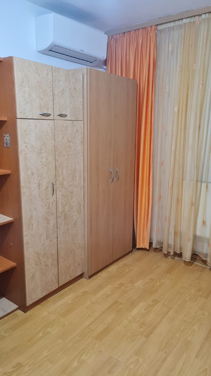 Ap.1 cam.Dec.,30mp.,cu CT,AC,mobilat/utilat,Bd. Poitiers,langa SIRAJ