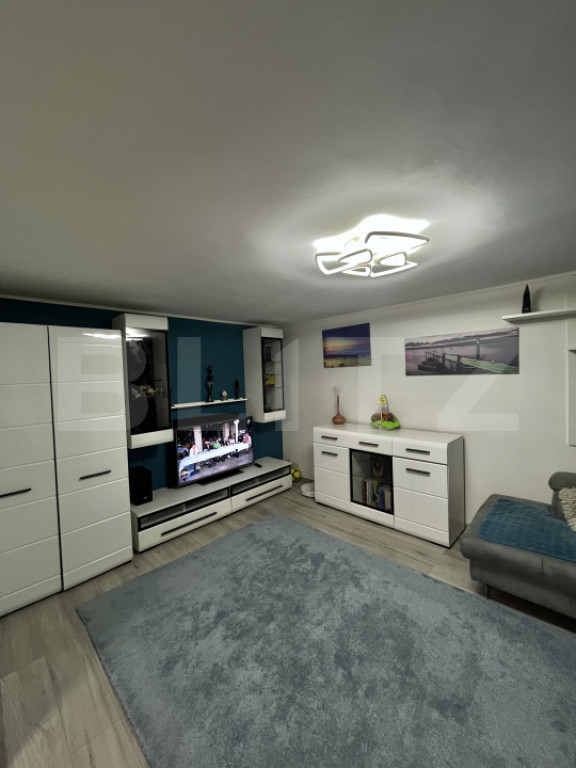 Apartament spațios de vânzare – 4 camere, 110 mp, zona L