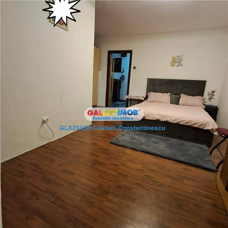 Apartament 4 camere, 2 bai, 81 MP, decomandat,Constantin Bra