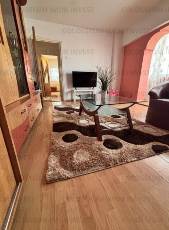 Apartament 2 camere, decomandat - zona Craiter