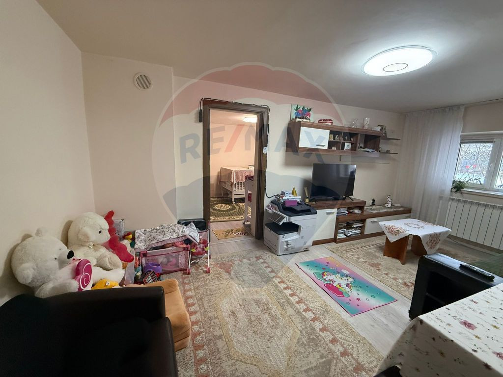 Apartament central zona Ramada