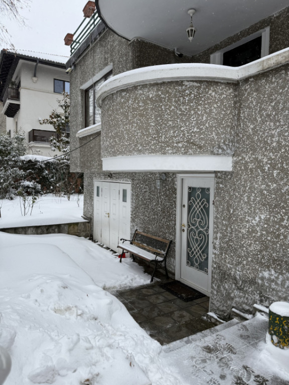 Str Washington, spațiu pretabil cabinet, salon, birou