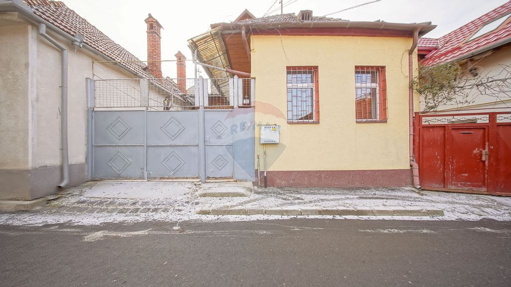 Casa de renovat de vanzare, Str. Dealu Cetatii, Comision 0%