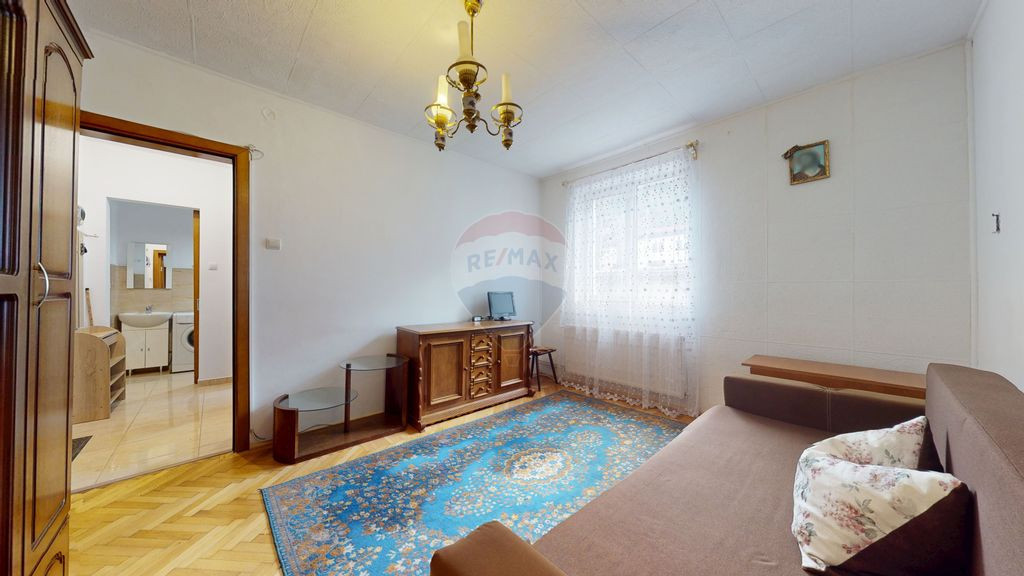 Garsonieră spațioasă 40 mp de închiriat | Karl Lehman...