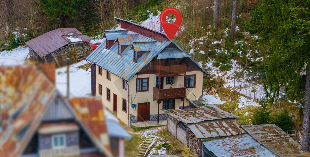 Casa de vacanta | 6 camere | Teren 463mp | Predeal | Comi...