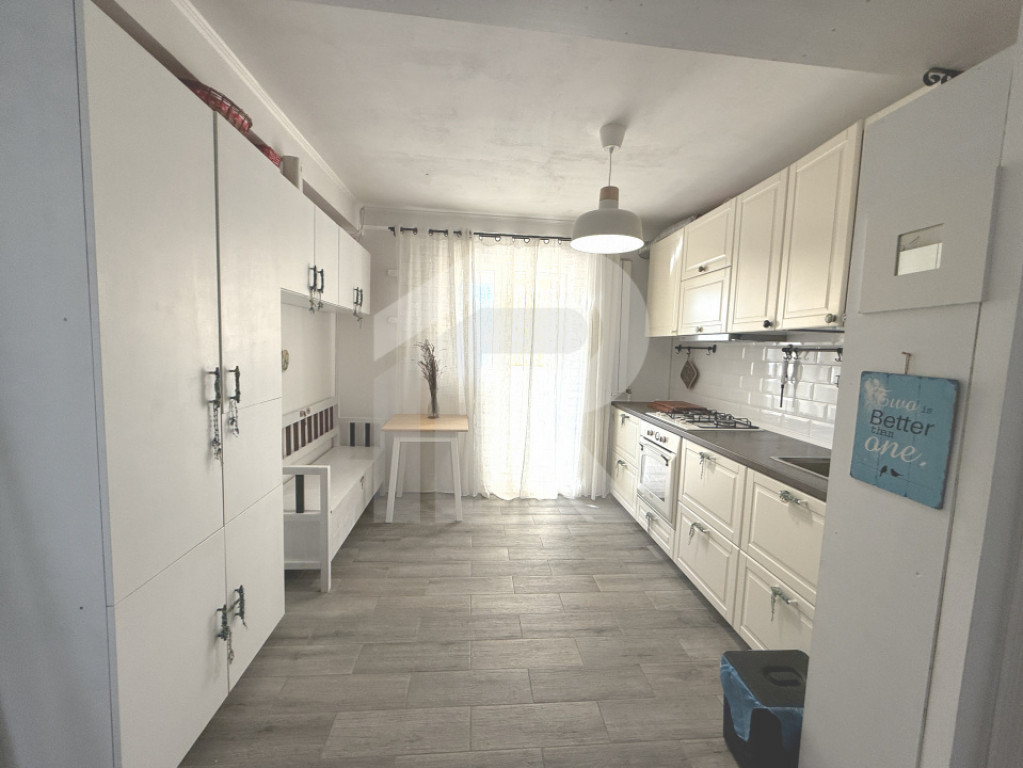 2 camere prima inchiriere, Margeanului Rahova, cu loc de par