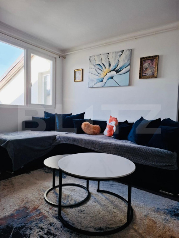 Apartament spatios cu 2 camere, 56 mp, zona Tractorul