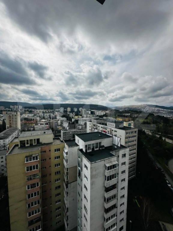 Apartament 1 camera 49 mp utili, parcare, view deosebit, Wes