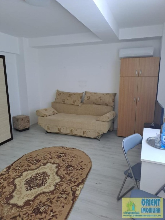 Tomis Plus, garsoniera, parter, gaze, mobilata, inchirieri Constanta,