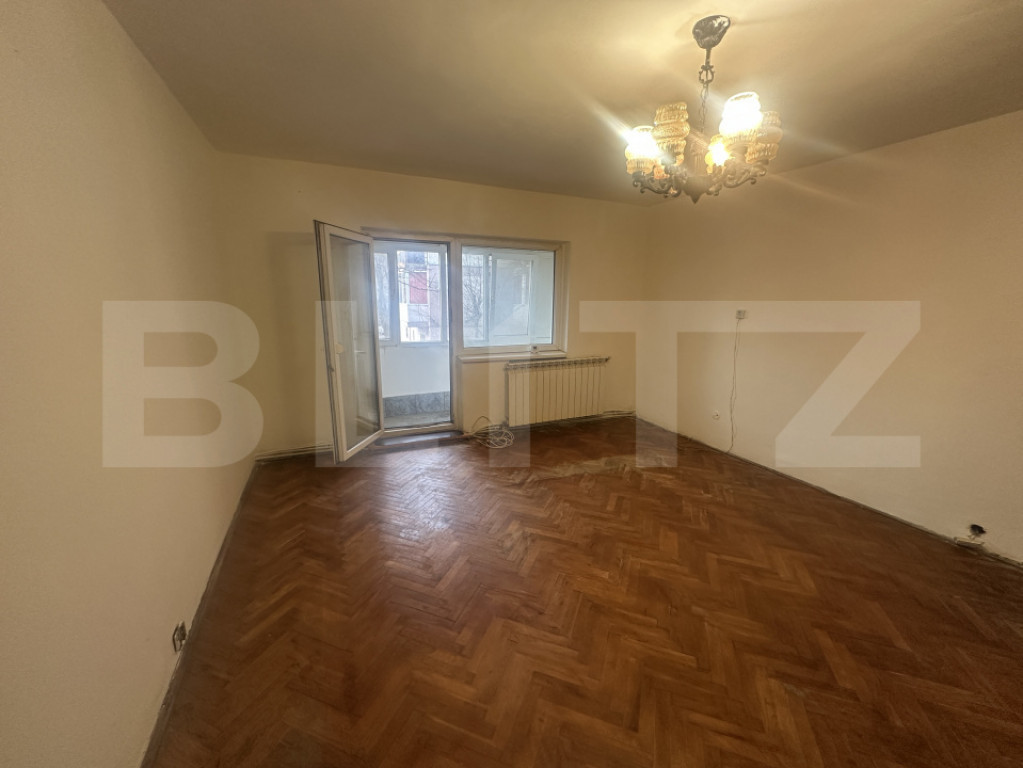 Apartament cu 2 camere, semidecomandat,53mp, Micro 16