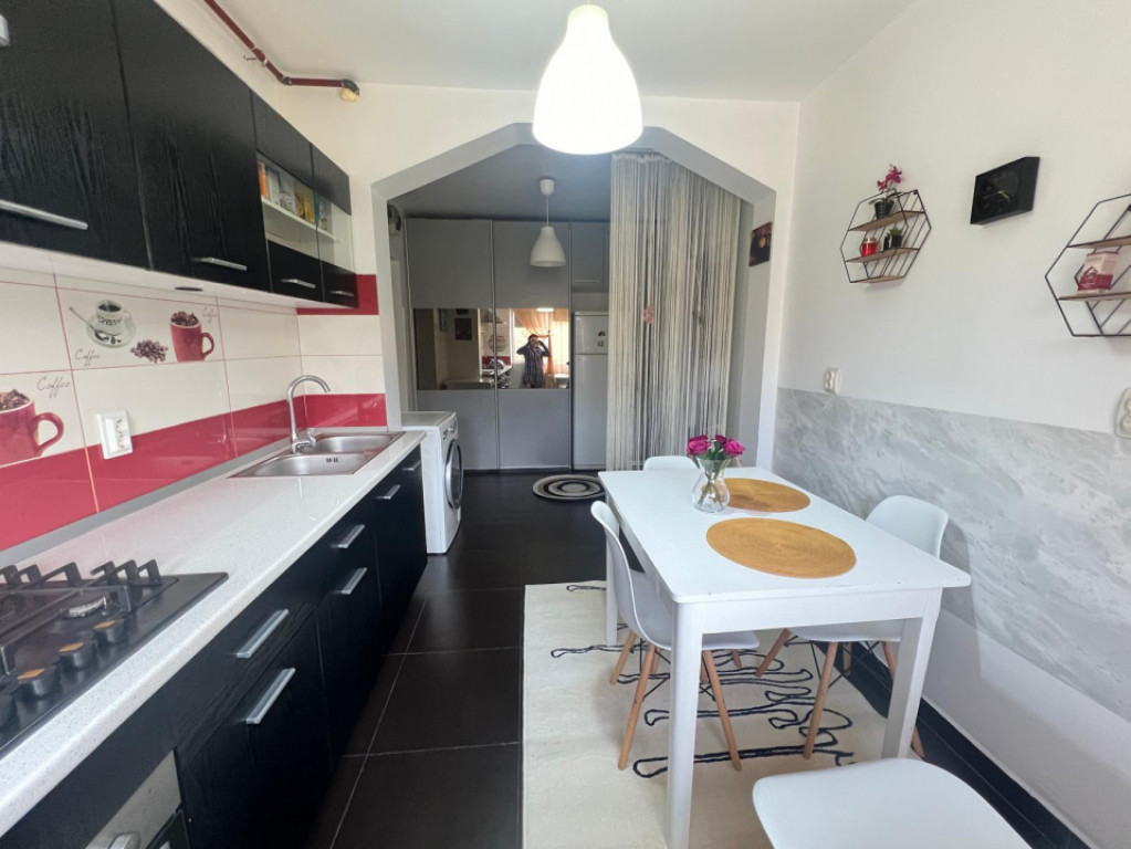 Apartament 2 camere modern, etaj intermediar, zona Kaufland/