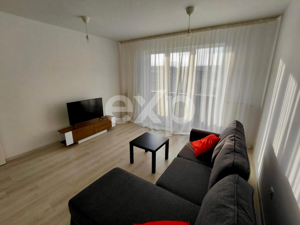 Garsoniera Tractorul - Coresi- 45 mp- 450 Euro Pet Frendly L