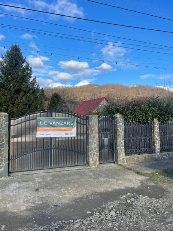 Oportunitate! Casa P+1 deosebita, 223mp, teren 2544mp, Cicar