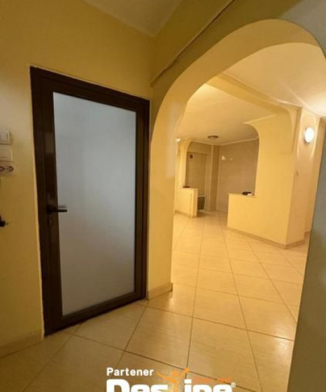 Apartament 3 camere renovat, zona Monitorul Oficial/13 Septe