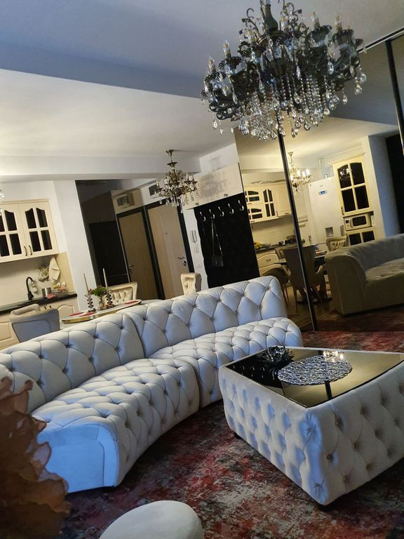 2 camere | La Gloire Pipera | parcare + terasa + gradina