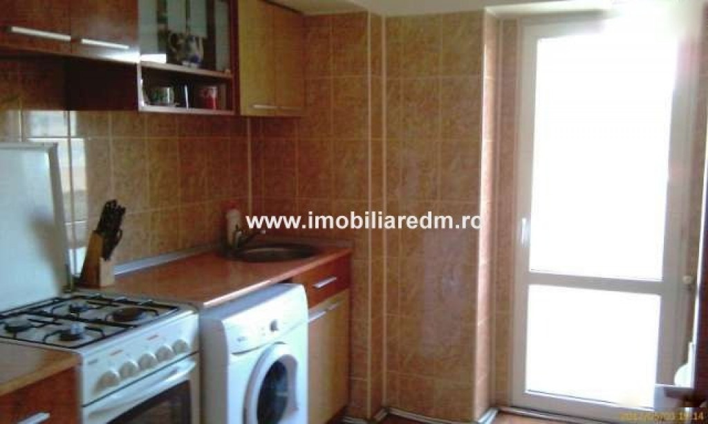 Apartament 3 camere D, 72mp,Pacurari