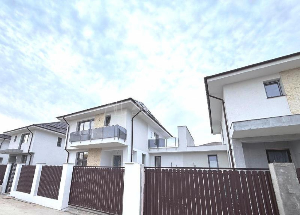 Casa - Cartierul Latin - teren 271mp - 180000E tva- VAND