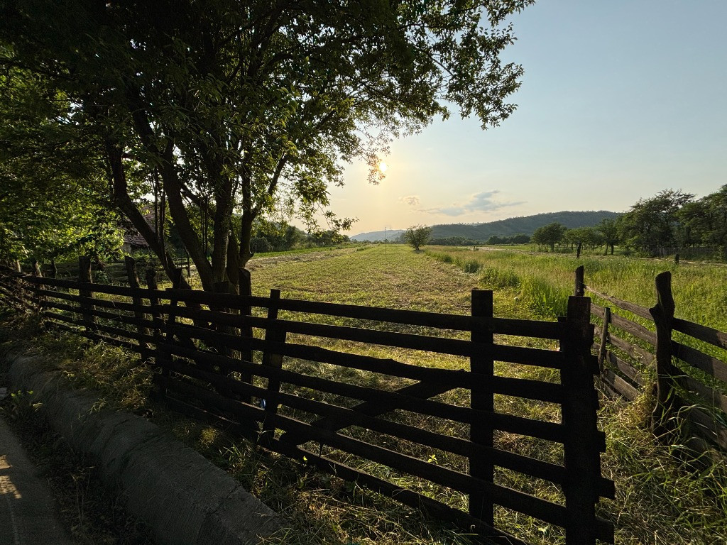 Teren 2172mp + Autorizatie de construire