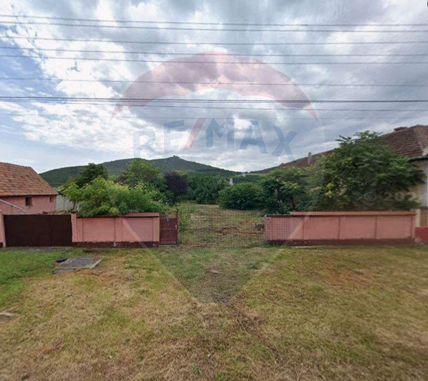 Teren curti-constructii 1295 mp de vanzare in Siria, Arad