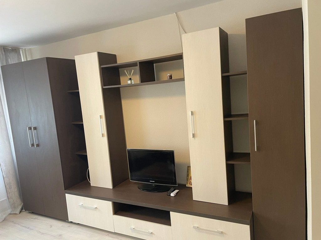 Camera de camin - zona Tractorul