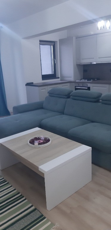 Proprietar inchiriez apartament 2 camere South Side Residence