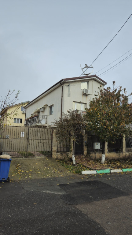 Vila de vânzare P+1+M