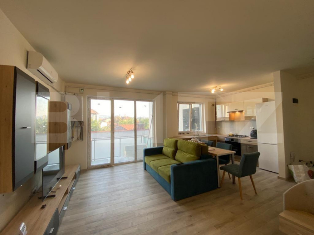 Apartament tip studio, modern, garaj, str. Paris