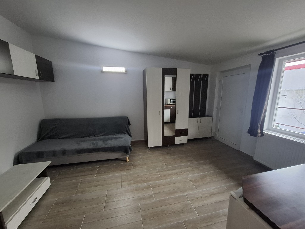 Inchiriez apartament 1 camera Zona Intim - utilitatile incluse in pret