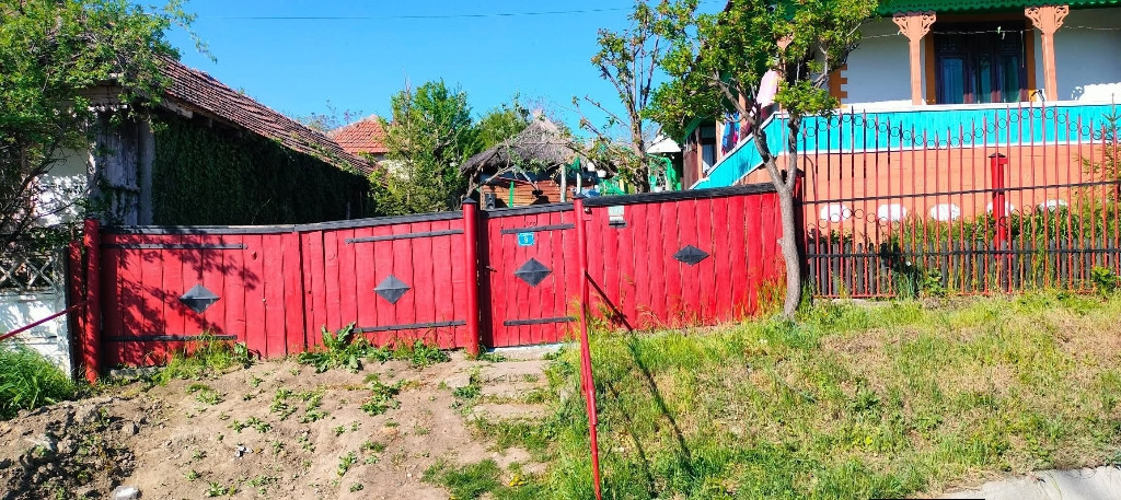Casă comuna suceveni judetul Galați