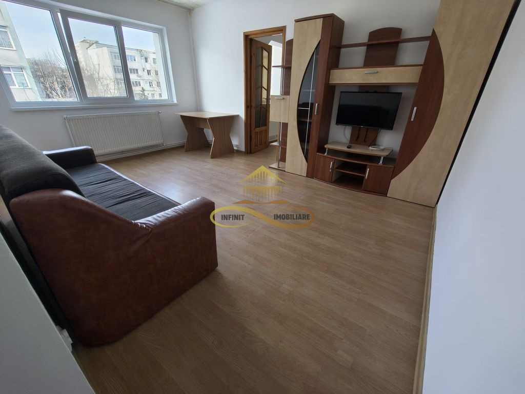 Apartament 2 camere de închiriat – Str. Milcov