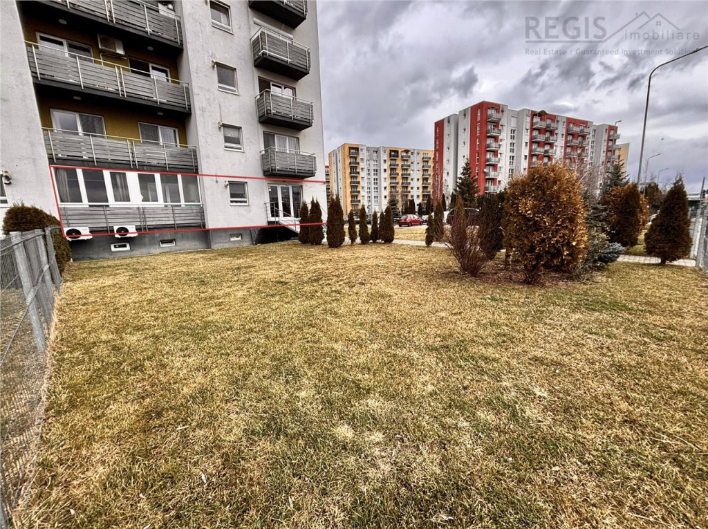 Spatiu 8 camere, 24 parcari si curte 900mp, in Brasov