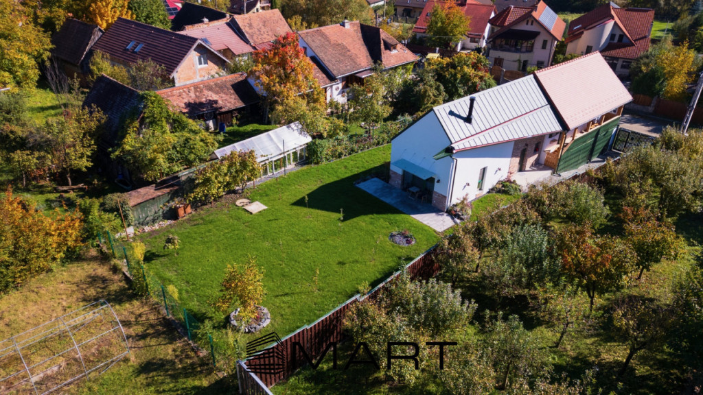 Casa tip duplex 3 camere selimbar zona dracula