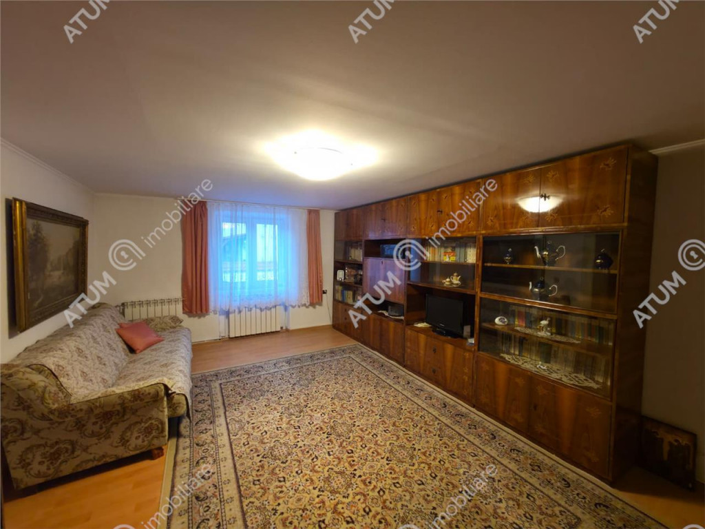 Casa individuala cu 3 camere si 200mp teren in centru istori