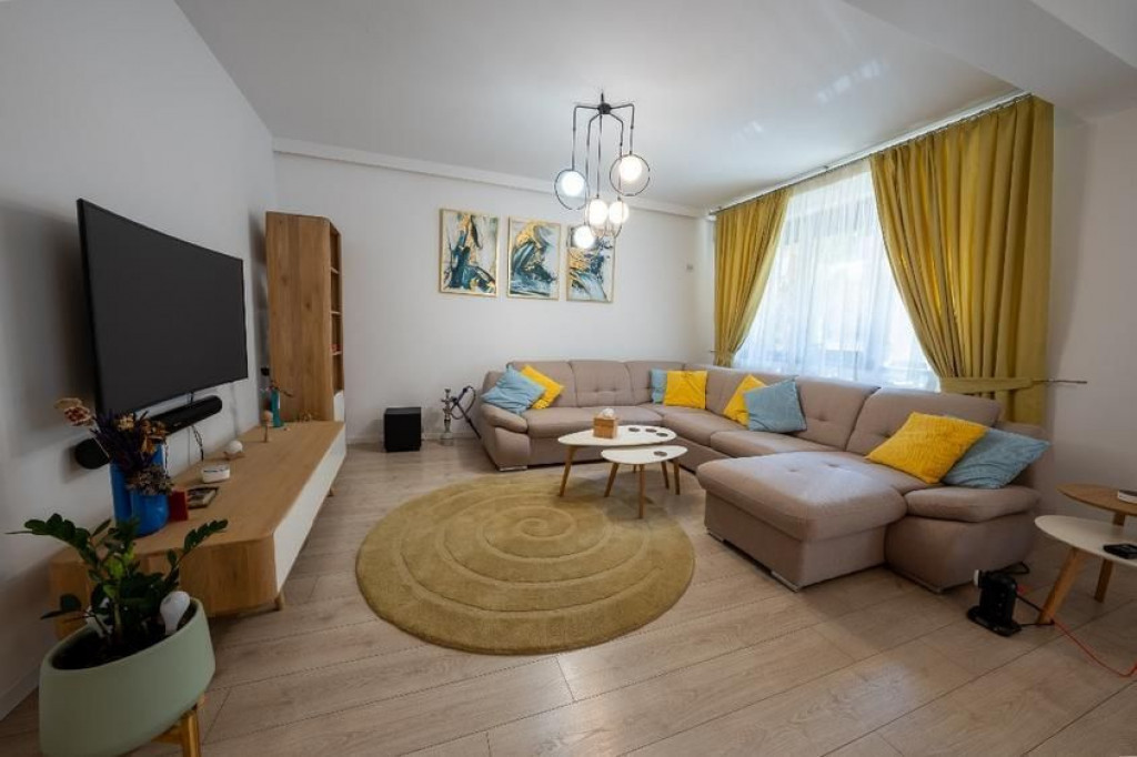 3cam.dec-1baie-disponibil imediat/Bvd Brancoveanu 130-132...