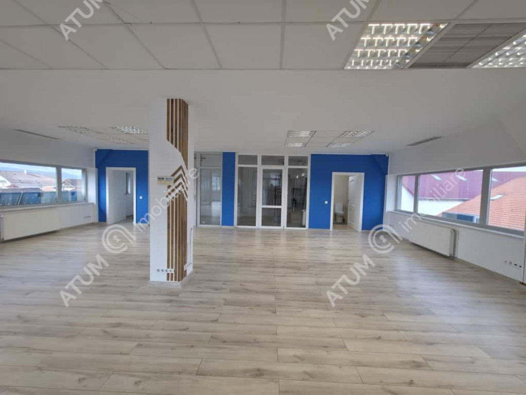 Cladire multifuntionala si terasa pentru evenimente corporat