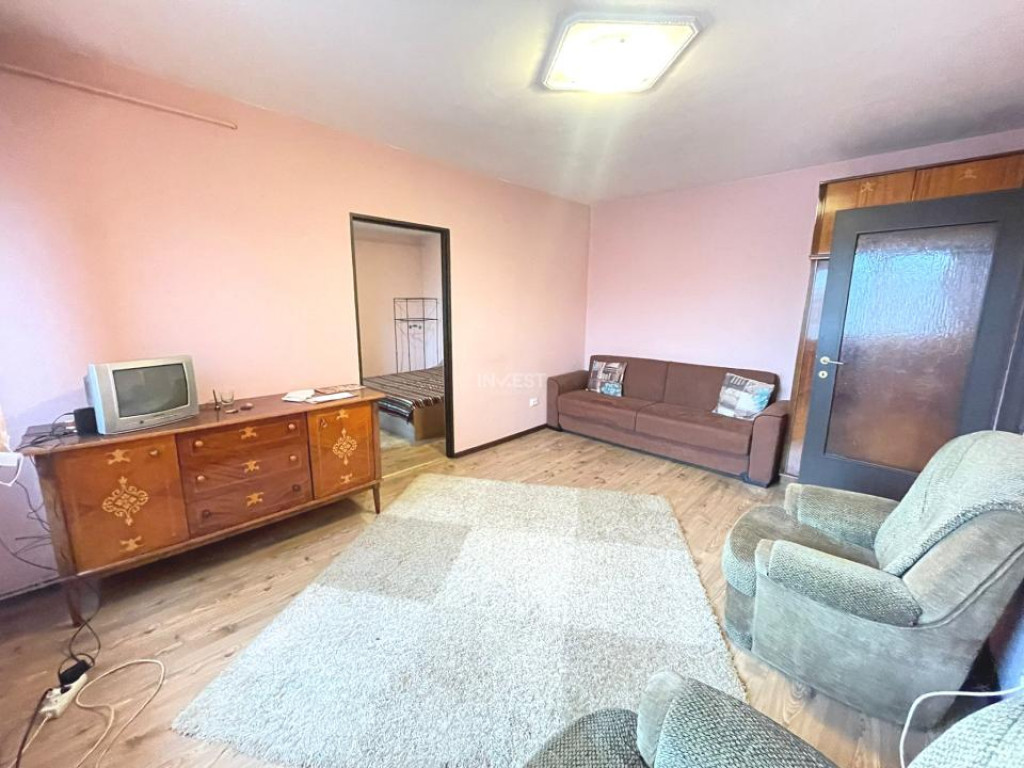 Apartament 2 camere-53 mp-Podu Ros-Piata Nicolina