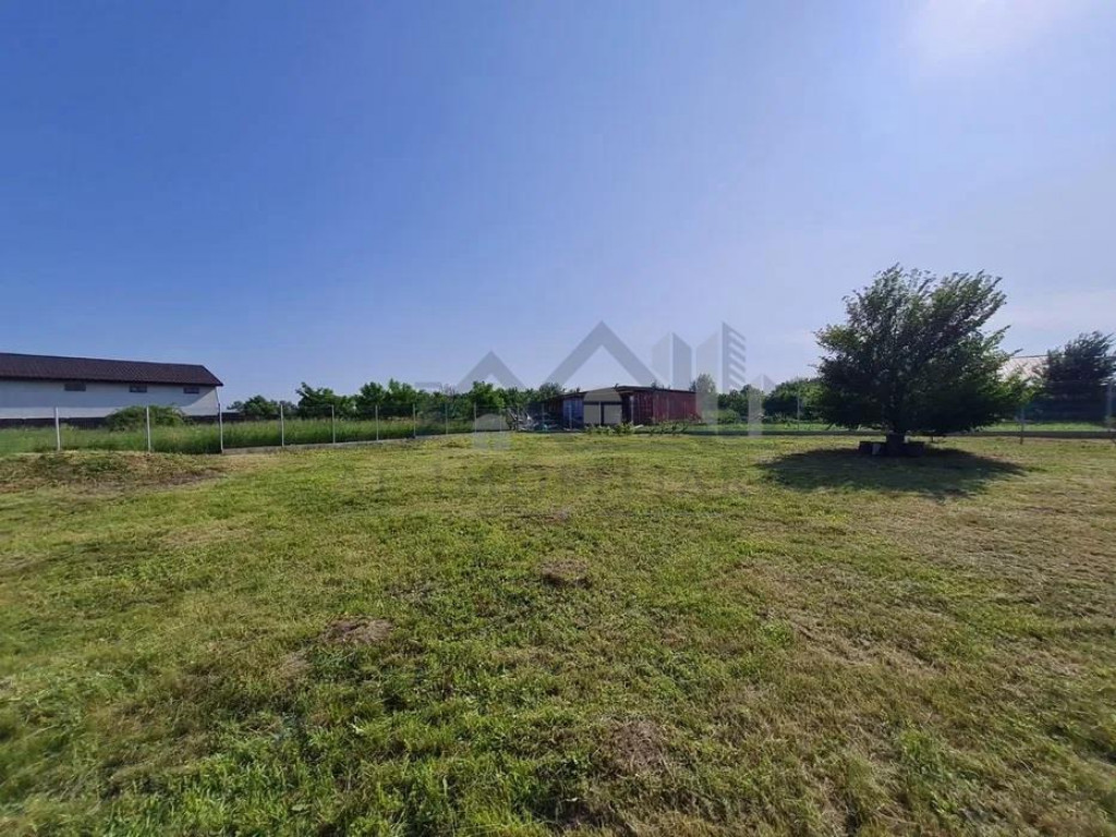 Valea Ursului langa padure TEREN 912mp lot pentru casa in