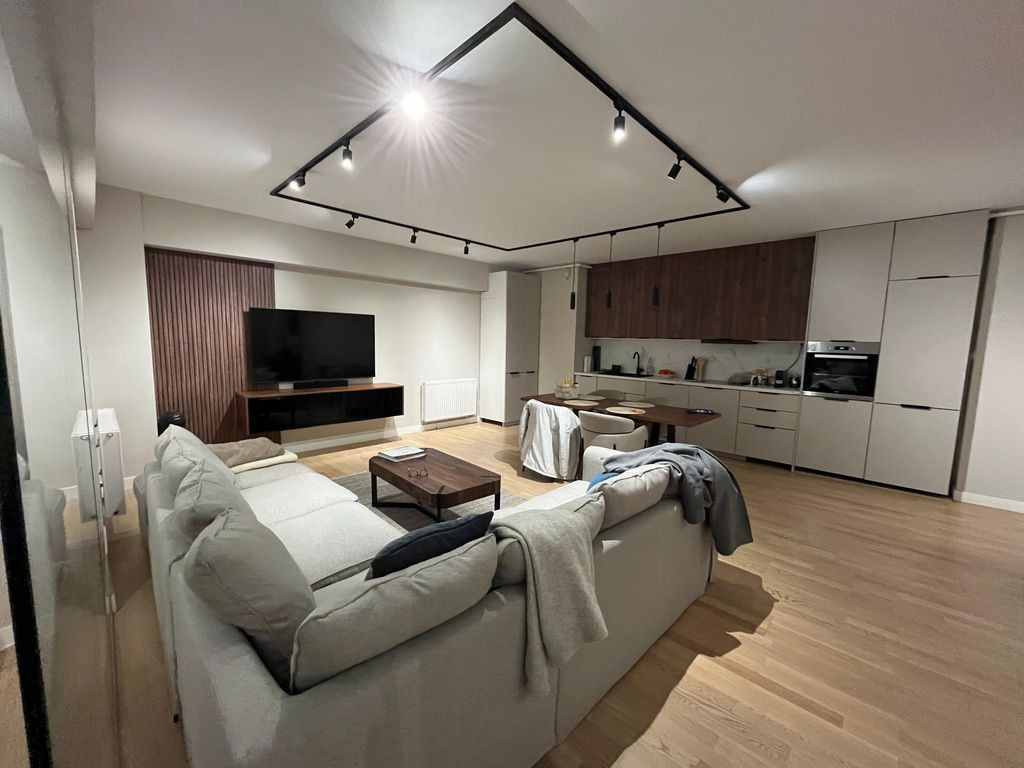 2 camere 92 mp | Upground | Pipera | Aviatiei | terasa 10 mp