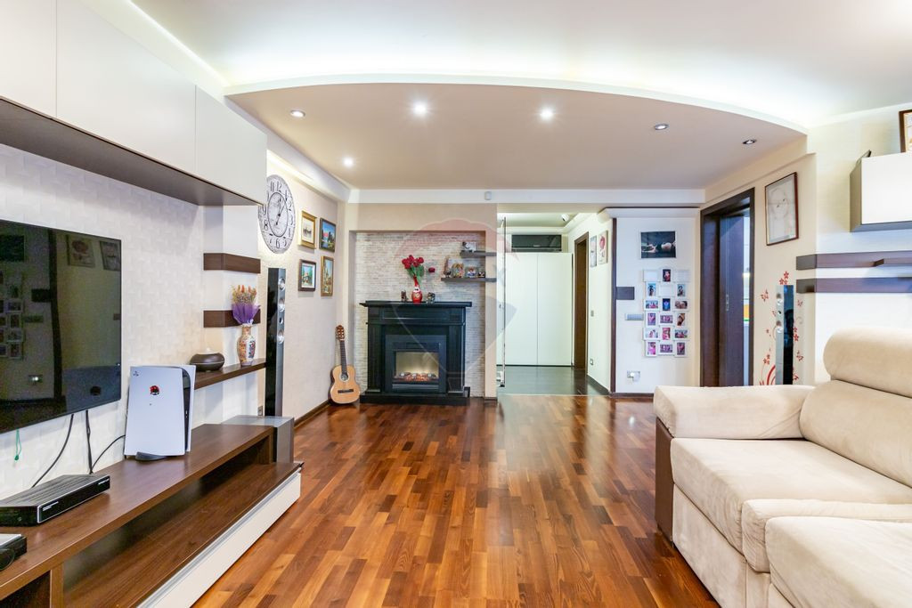 Apartament special cu 3 camere|123mp utili + 20mp terase|...