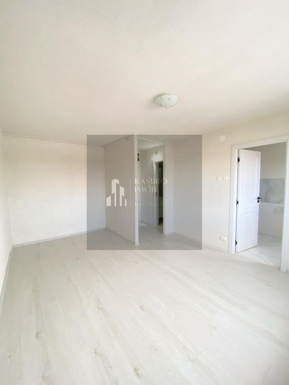 GARSONIERA PIATA SUDULUI