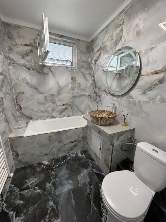 Vand apartament cu 2 camere