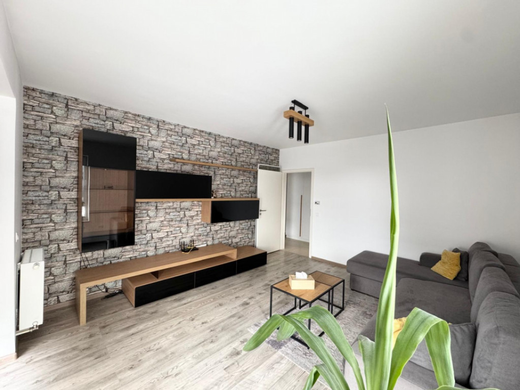 Apartament 2 camere 52 mp, etaj interm, cu boxa si loc de pa